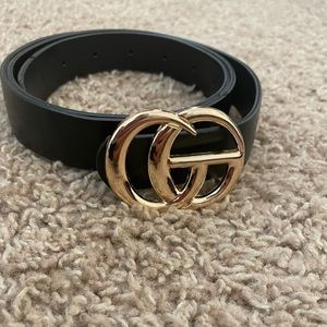 “GG” belt